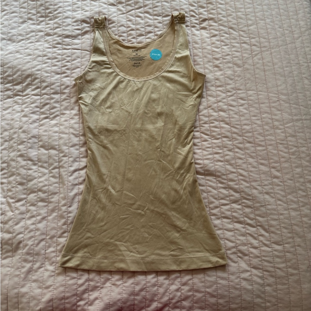 Assets by SPANX Compression Shapewear - Size M